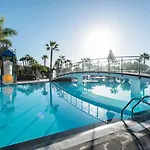Thb Tropical Island Semesteranläggning (resort)