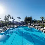 Thb Tropical Island Semesteranläggning (resort)