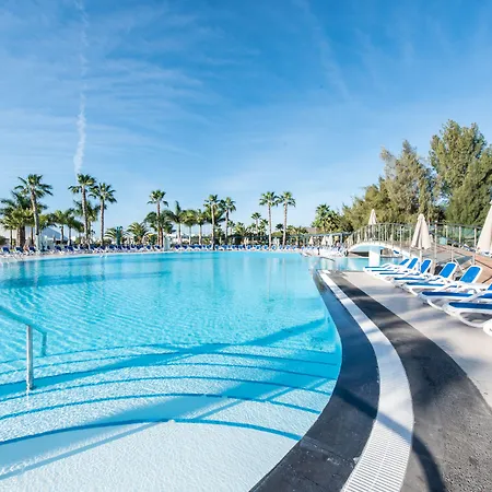 Resort Thb Tropical Island 4*