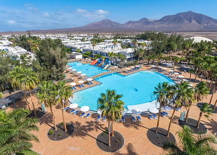 Thb Tropical Island Resort 4*