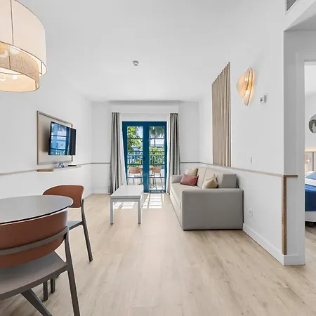 Thb Tropical Island 4*