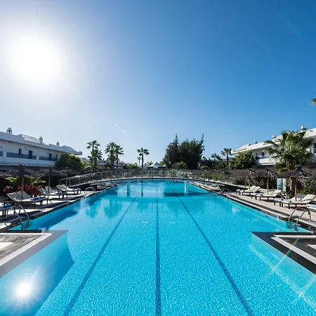 Thb Tropical Island 4* بلايا بلانكا