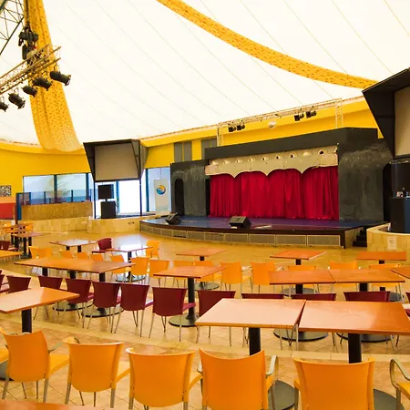 Resort Thb Tropical Island 4*