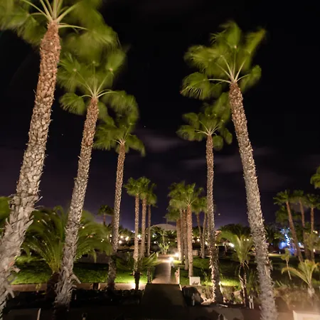 리조트 Thb Tropical Island