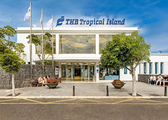 Semesteranläggning (resort) Thb Tropical Island