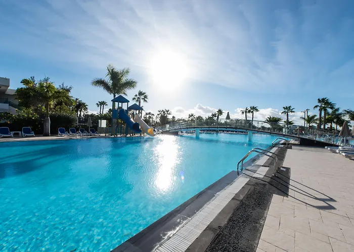 Thb Tropical Island Üdülőközpont