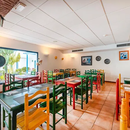 Thb Tropical Island Feriested