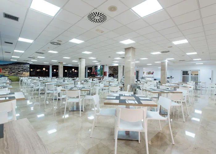 Thb トロピカルアイランド 4*